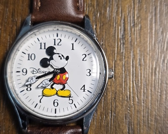 Vintage Mickey Mouse Watch – 3D Raised Dial – Disney Parks Collectible – New Genuine Leather Strap – Working Condition