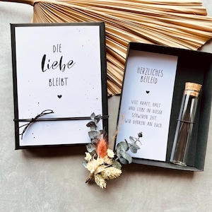 Die Liebe bleibt Trauerbox – Box mit Reagenzglas für Beerdigungen – Trauerbox Beileid – Beerdigung Karte – Trauerkarte