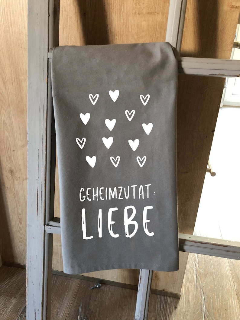 Geheimzutat Liebe Geschirrtuch Hochzeit Geschenk Geschenk Mutter Geschenk Küche Küchendeko Hochzeitsgeschenk Druckerstüble Bild 8