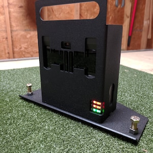 Skytrak Golf Launch Monitor Protective Case w/ Leveling Feet