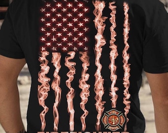 Camiseta de bombero, regalo para bombero, sudadera con capucha de bombero, camiseta con la bandera de EE. UU., camiseta con humo y llamas