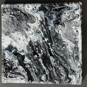 Black and White Pour Painting