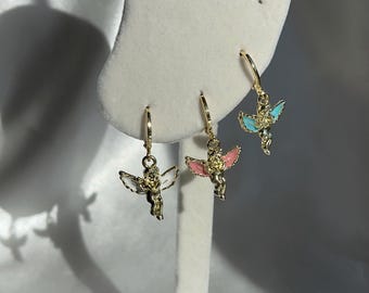 Pendientes de querubines chapados en oro – Aros con un encantador dije de ángel