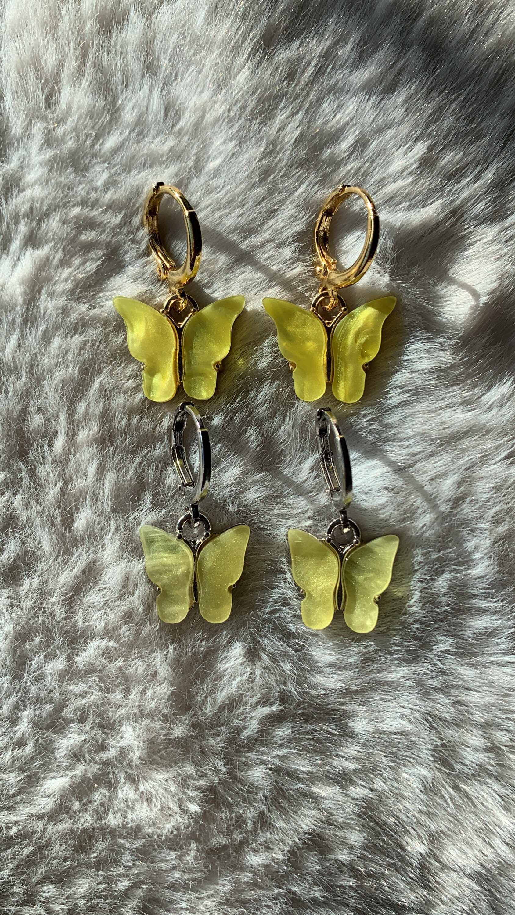 Discover 211+ yellow butterfly earrings latest