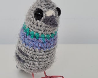 Standing crochet Pigeon bird | Made to Order | Mother's day gift | British Garden Oddbirdz - Pigeon