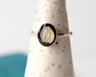Black Ring with Parsnip Seed on Sterling Silver Band | Sterling Silver Band | Wild Blue Yonder | Jewellery