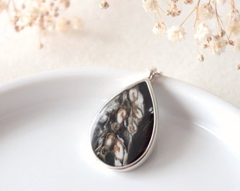 Preserved Wheat Grain in Handmade Silver Teardrop Frame Necklace | 925 Sterling Silver Box Chain | Natural Jewellery by Wild Blue Yonder