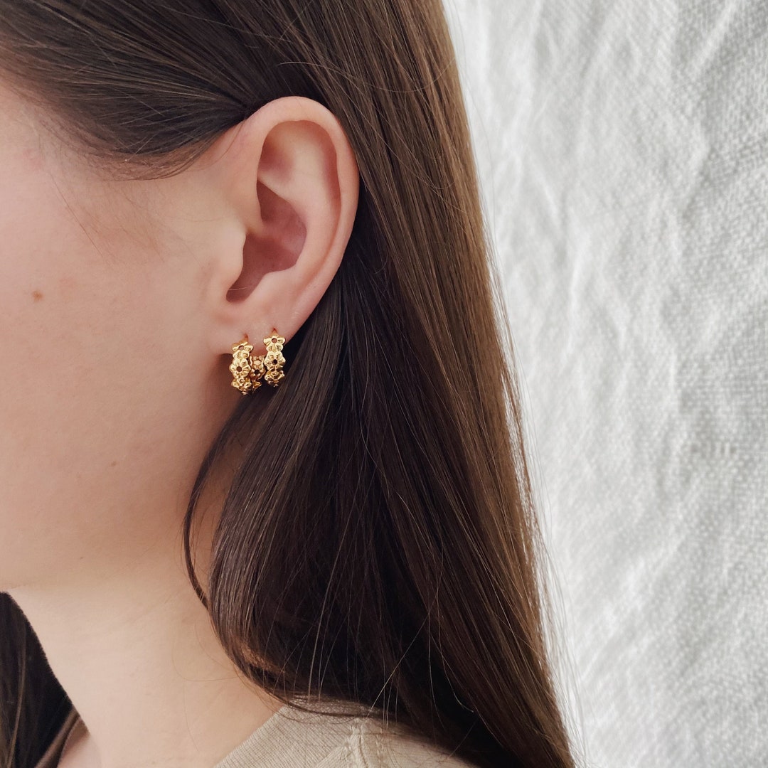 Daisy Huggie Hoop Earrings L Gold Filled Earrings Hoop Etsy