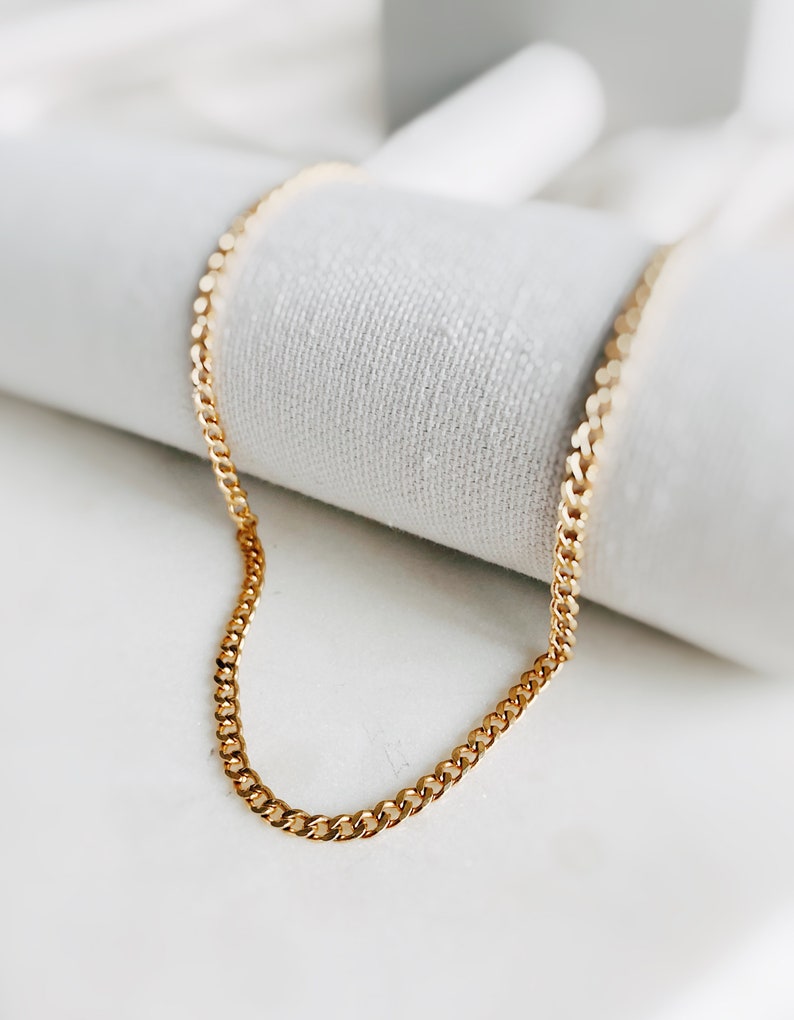 Curb Chain Necklace l gold filled , gold filled chain , curb chain, 18k gold filled jewelry , bold necklace , bold chain , gold jewelry image 2