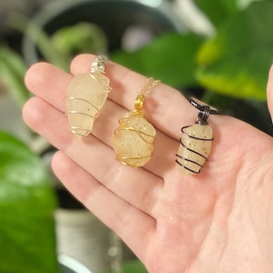 Libische woestijn glazen ketting - handgemaakte, authentieke draad omwikkelde ketting, Egyptisch glas, moldaviet substituut, tektiet, goud, genezing