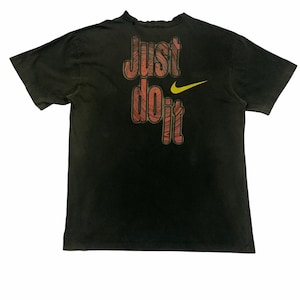 Vintage 90s Nike Distressed Size L