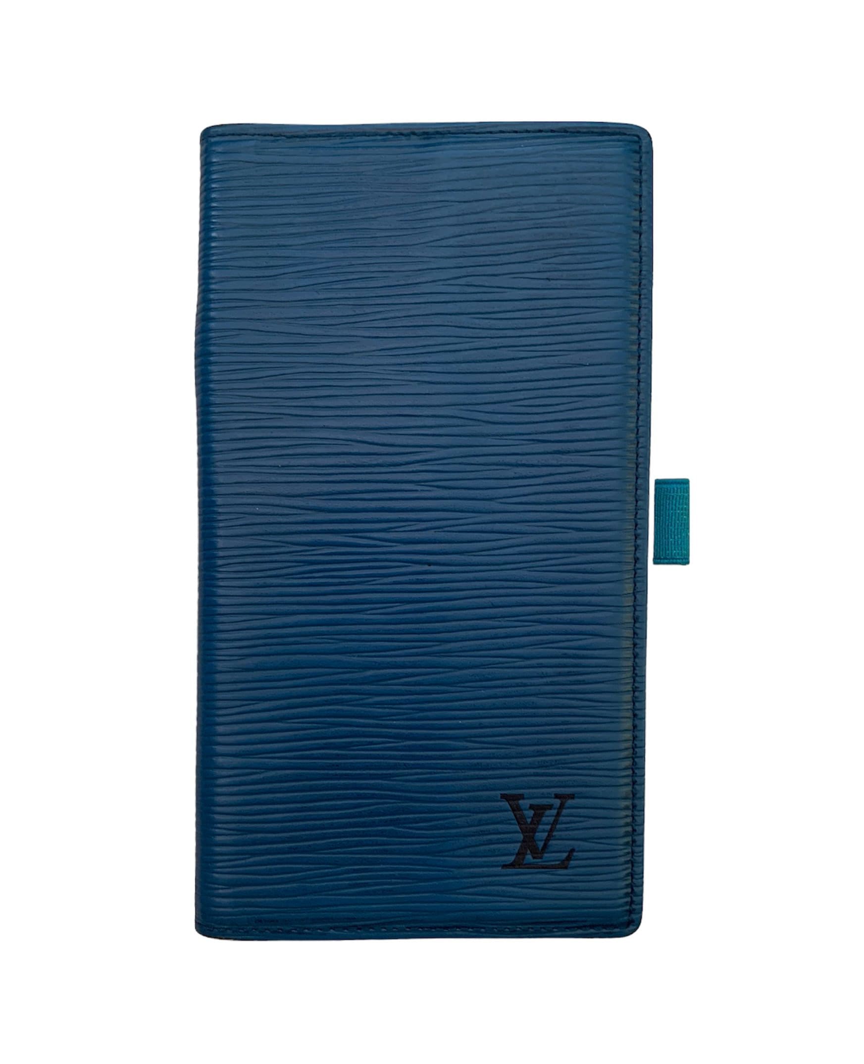 NEW Louis Vuitton Epi Leather Agenda Cover W/Tiffany & Co. Pen – KMK Luxury  Consignment