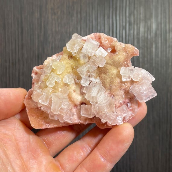 結晶が素晴らしい岩塩結晶クラスター 【公式通販】