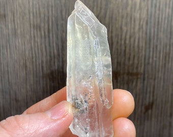 Citrine Quartz with Actinolite inclusions from Jasper Claim in British Columbia, Canada