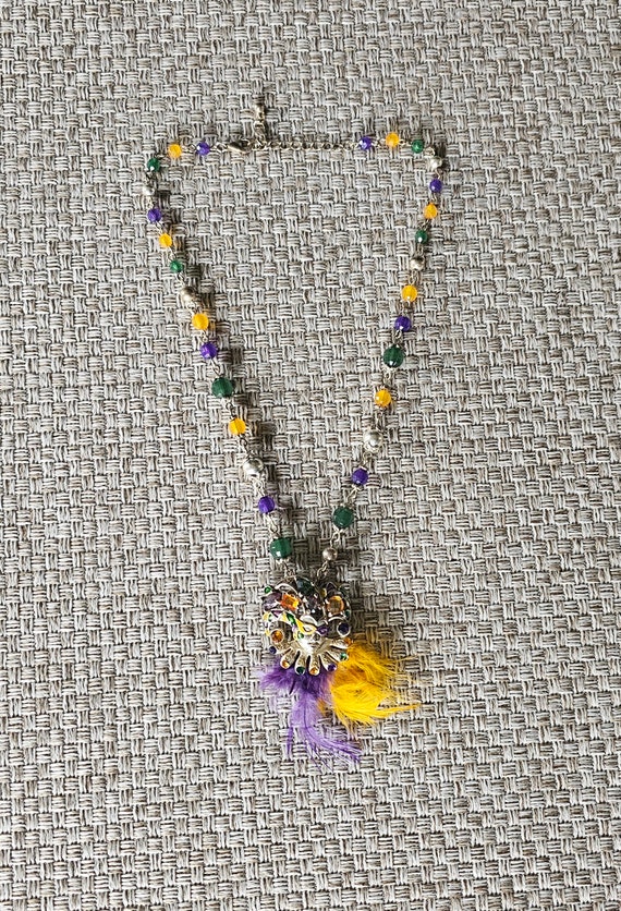 Colorful Vintage Mardi Gras Beaded Pendant Neckla… - image 7