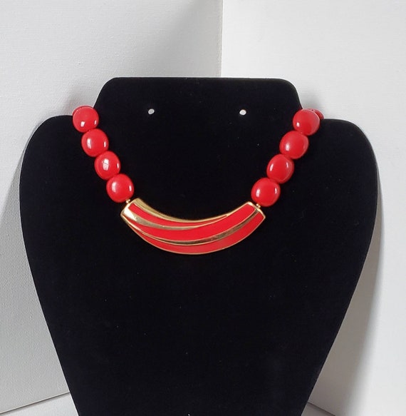 Trifari Red Beaded and Gold Tone Necklace