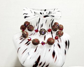 Gorgeous Vintage Beaded Necklace