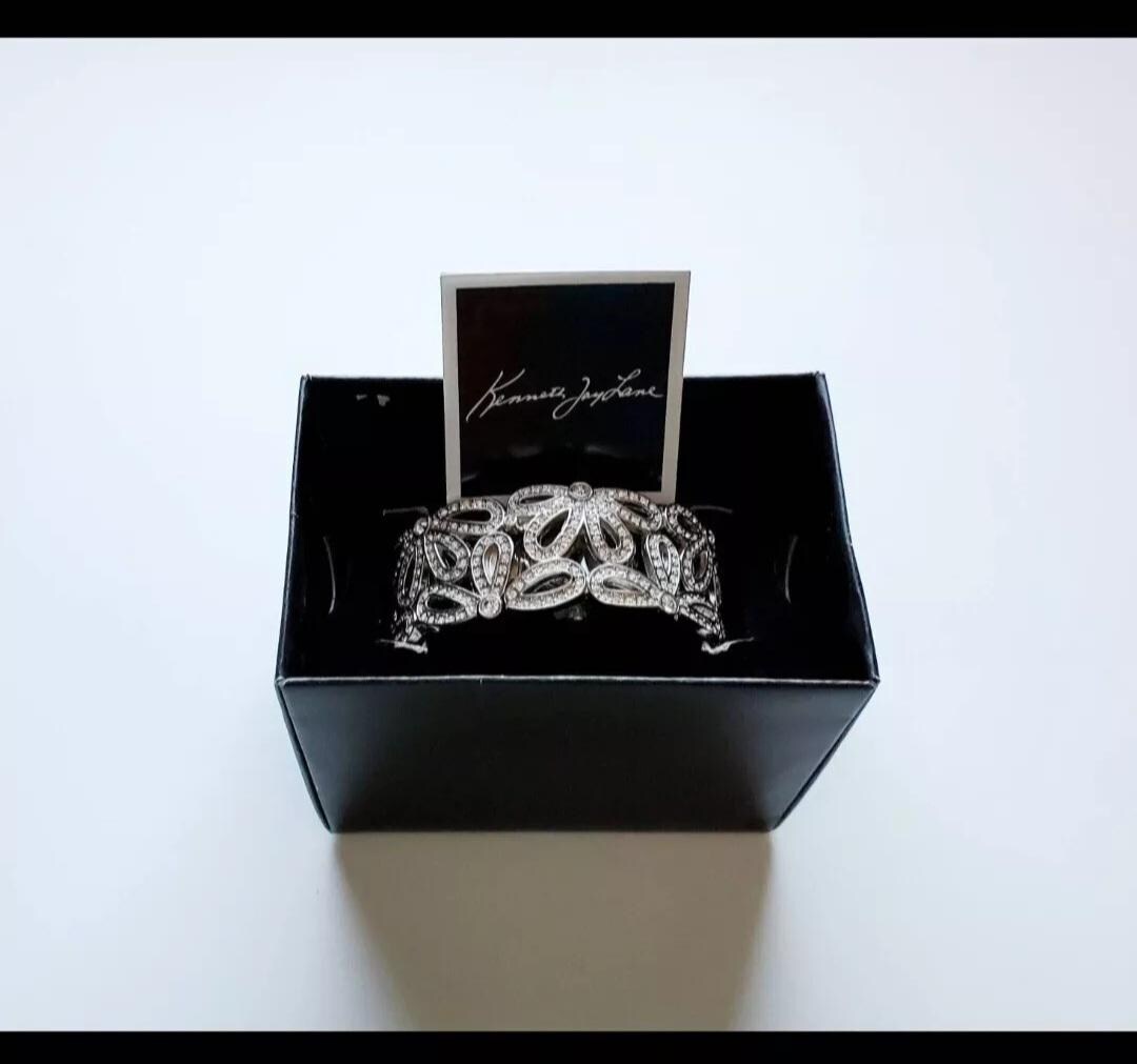 Vintage Kenneth Jay Lane Floral Hinge Watch Silver Tone  display picture 2