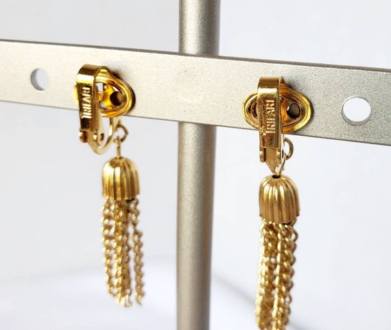 Vintage Crown Trifari Gold Tone Dangle Earrings - image 2