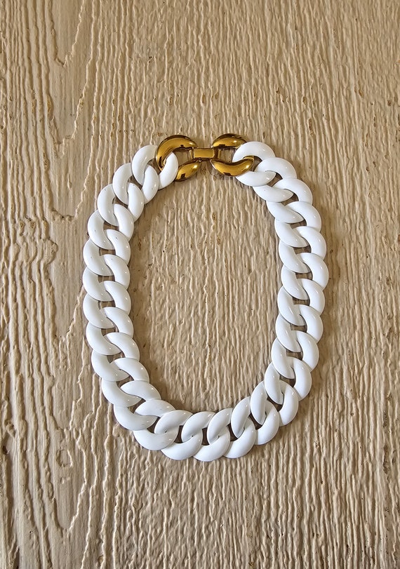 Vintage MONET White Enamel and Gold Tone Necklace
