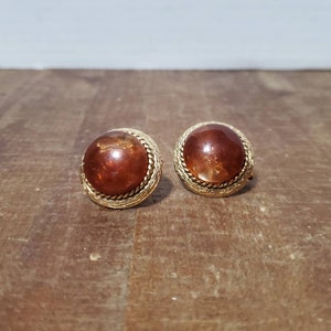 Vintage Signed DAUPLAISE Button Style Clip-on Spin Back Earrings