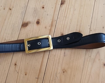 Cinturón vintage Moschino de piel negra