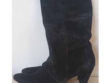 Vintage Black Suede Knee High Heeled Boots (EU39, UK6, US8.5)