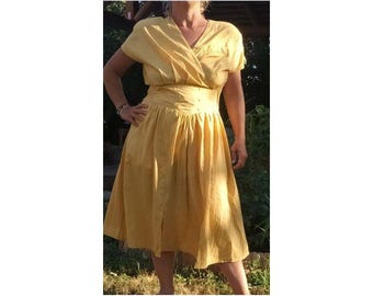 Vestido vintage de algodón amarillo de los años 80: vestido veraniego midi con volantes