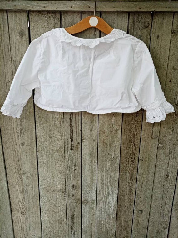 Vintage white cropped shirt dirndl blouse lace top - image 5