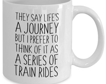 Taza divertida para amantes de los trenes, taza de café con temática ferroviaria, idea de regalo de locomotora, regalos para entusiastas de los trenes, artículos para beber ferroviarios, taza de tren única