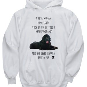 T-shirt Terranova, maglietta a maniche lunghe, felpa, felpa con cappuccio o tshirt premium, divertenti idee regalo terranova per una mamma cane, mamma terranova immagine 7