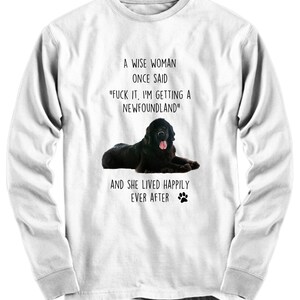 T-shirt Terranova, maglietta a maniche lunghe, felpa, felpa con cappuccio o tshirt premium, divertenti idee regalo terranova per una mamma cane, mamma terranova immagine 3