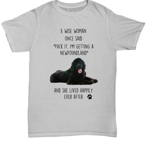 T-shirt Terranova, maglietta a maniche lunghe, felpa, felpa con cappuccio o tshirt premium, divertenti idee regalo terranova per una mamma cane, mamma terranova immagine 2