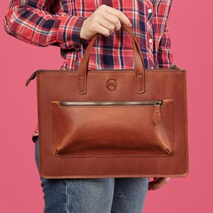 Handmade laptop bag, custom business gift, womens laptop bag, leather macbook case, laptop sleeve, handle laptop case gift