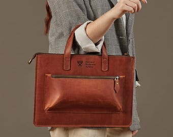 Leather laptop sleeve, custom business gift, engraved laptop case, womens laptop bag, laptop leather bag, handle laptop case gift