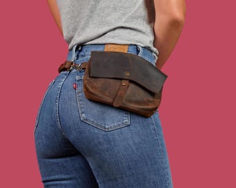 Gürteltasche mit Gravur, Leder Gürteltasche, Bauchtasche nach Maß, Mini Gürteltasche, persönliches Geschenk für Geburtstag, Gürteltasche für Frauen, Leder Hüfttasche