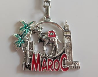 Très joli porte-clés avec le drapeau du Maroc, beau design, porte-clés artisanal