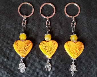 2Pcs Moroccan resin keychain heart shaped with silvered metal design