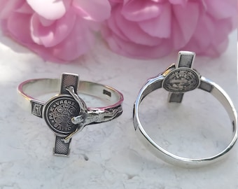 Anello in argento sterling 925 di San Benedetto: crocifisso cristiano