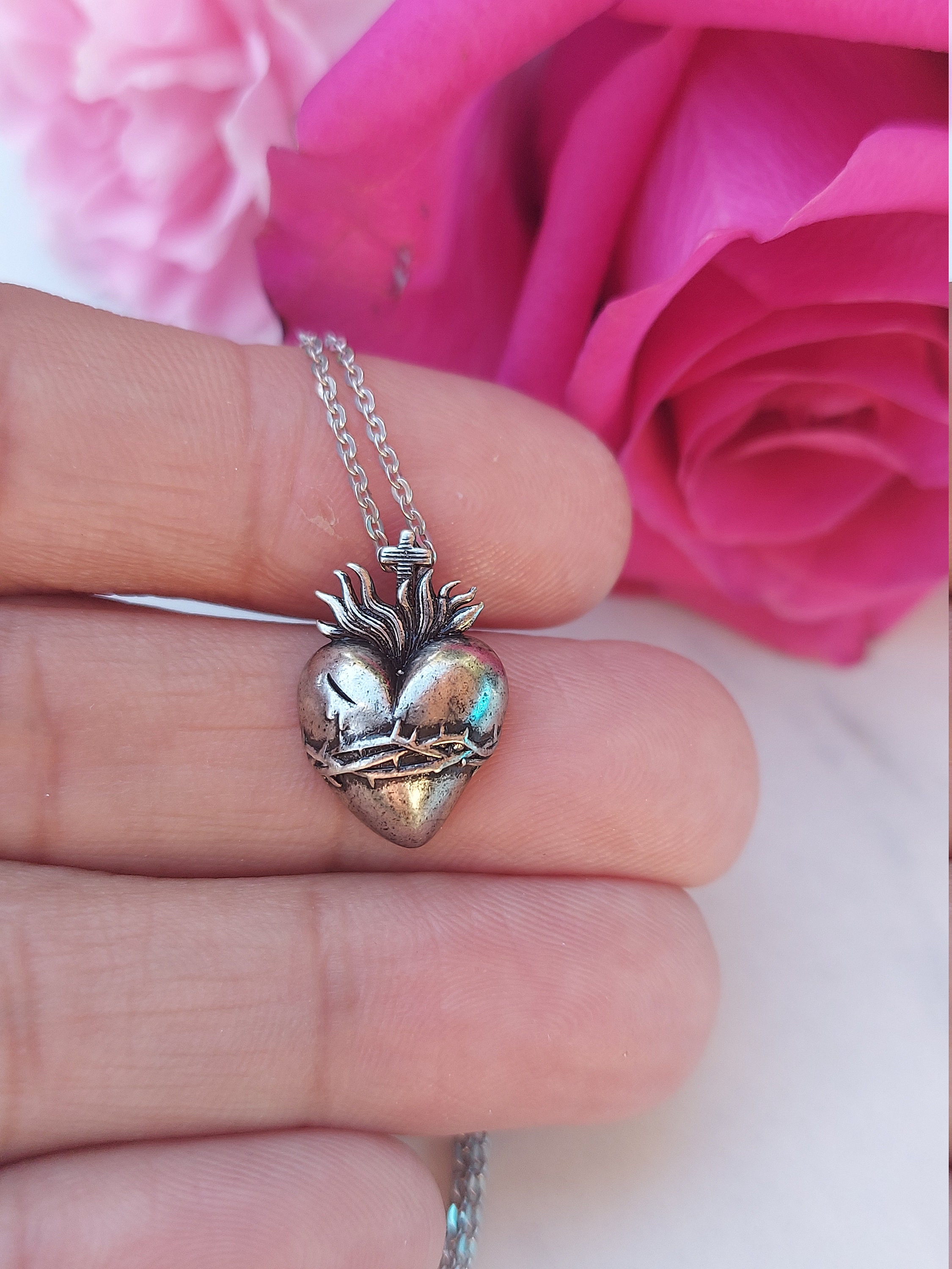 Sacred Heart of Jesus Pendant: 14k Gold Over Sterling Silver Catholic ...