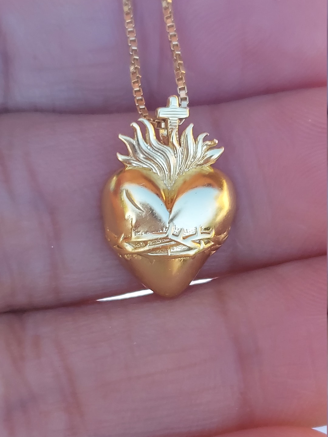 Sacred Heart of Jesus Pendant: 14k Gold Over Sterling Silver Catholic ...