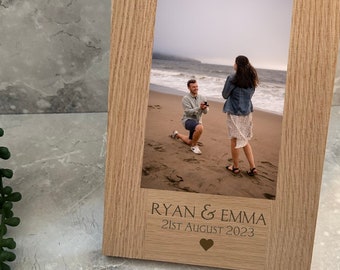 Oak Personalised Photo Frame - Wood Engraved Picture 6"X4" - Gift for memorable photographs - Names and Date for Special Occasions