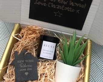 Coffret cadeau pour la nouvelle maison, nouvelle boîte de propriétaire, nouvelle maison, cadeau pour les couples, nouvelle maison, premier acheteur, félicitations, cadeau d'emménagement en jeton