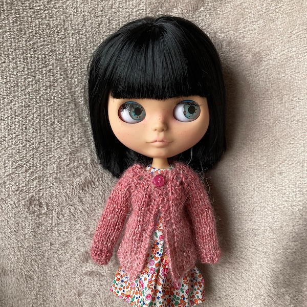 Hand knitted sparkly cardigan for neo/takara Blythe or similar sized dolls
