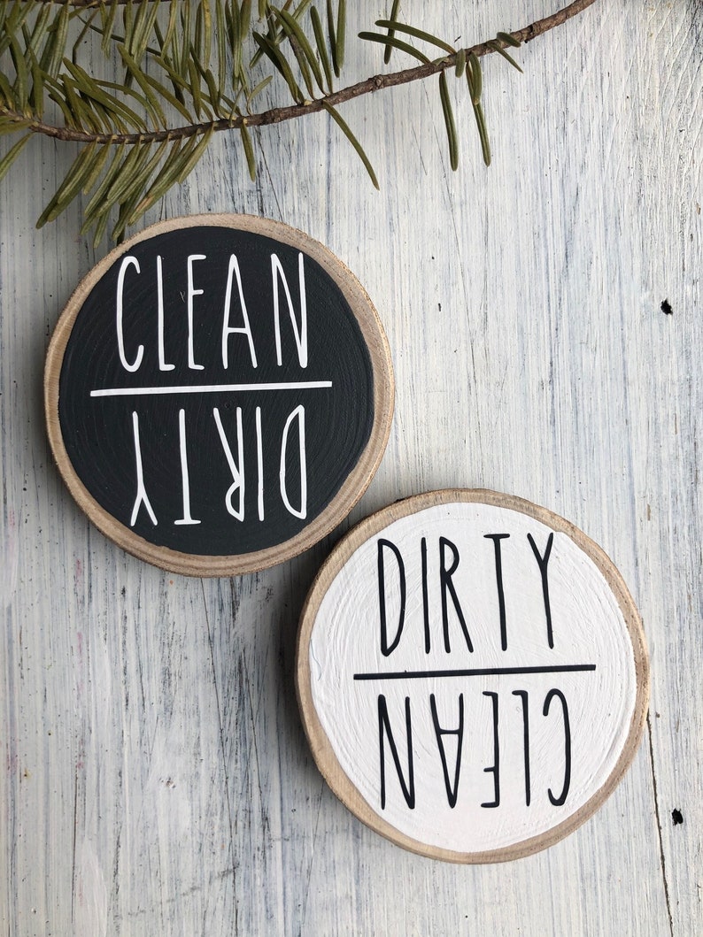 Reclaimed barkless wood slice, gives this dirtly clean dishwasher magnet a rustic appearance.