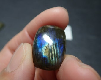 Cabochon labradorite di alta qualità, pietre preziose labradorite, pietra naturale 2,2x1,6x0,7 cm #4002