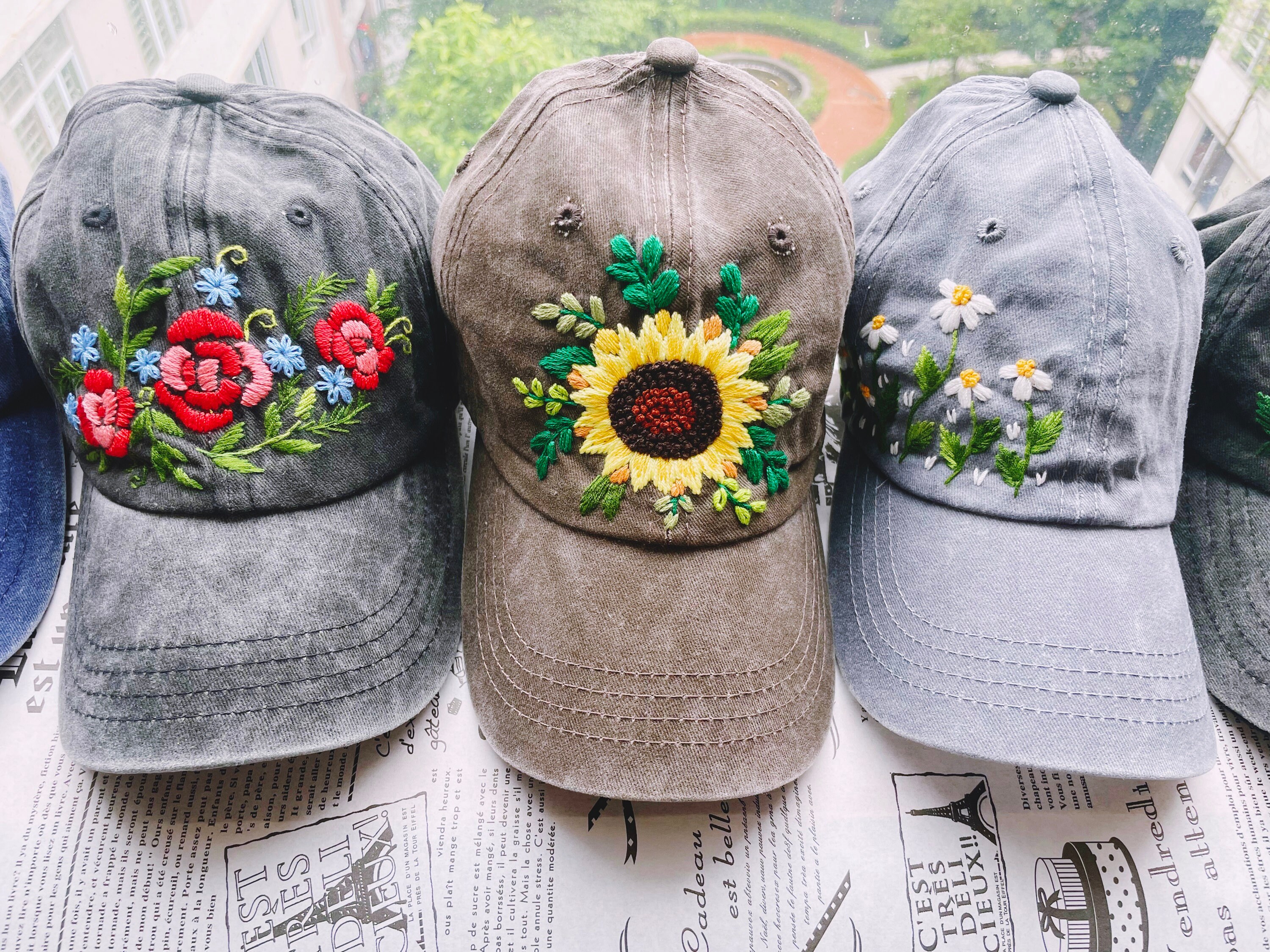 福袋安いいね半額ストア Sunflower Embroidered Cap, Custom Hand Embroidery Cap 帽子