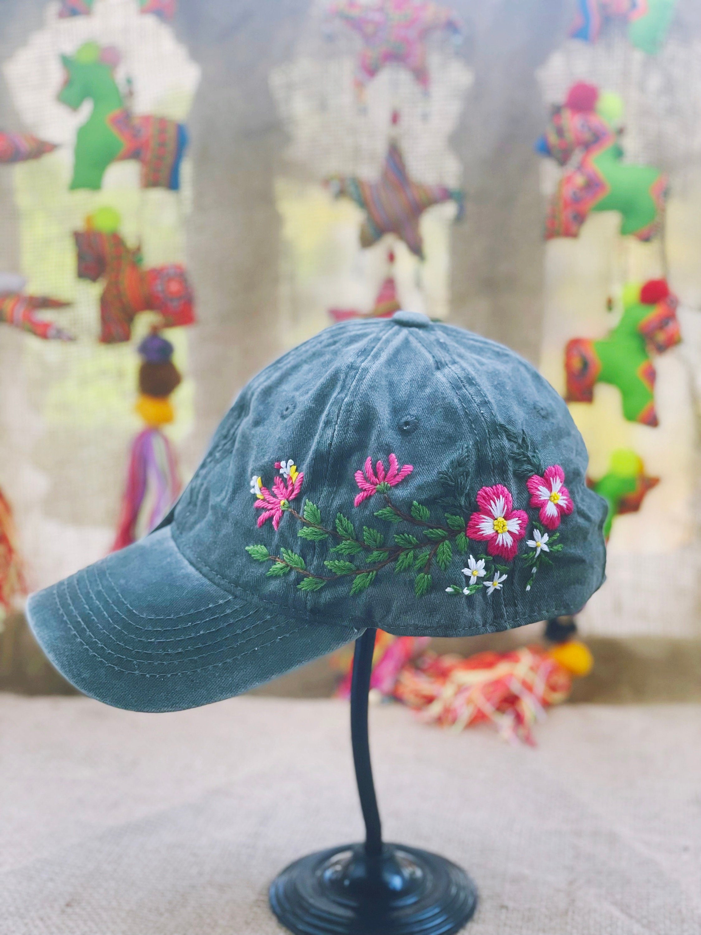 花刺繍キャップ、黒刺繍キャップ、カスタム刺繍帽子、刺繍女性キャップ