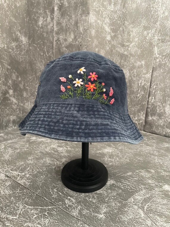 Black Women\'s Bucket Hat with Subtle Embroidery XYIYI Fashion Embroidered Bucket Hat for Women and Girls  main image 3
