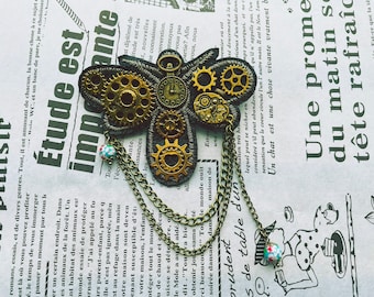 Steampunk Brooch Steampunk Jewelry, Fantasy jewelry,  clock brooch, charm brooch, Steam Punk Fashion